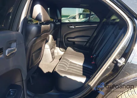 2020 Chrysler 300 300S z USA, uszkodzony, nr VIN 2C3CCABT1LH178473